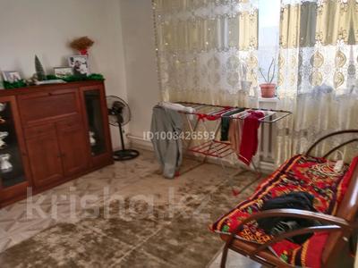 Үйдің бір бөлігі · 4 бөлме · 120 м² · 5 сот., Құрманғазы 32/2 — Сарыарқа /Құрманғазы, бағасы: 22 млн 〒 в Талапкер 