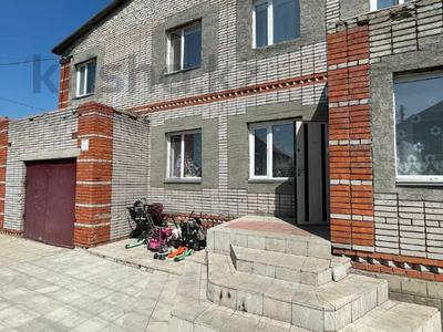 Отдельный дом · 7 комнат · 257.7 м² · 9 сот., Карьерная — 24 мкр за 35 млн 〒 в Рудном