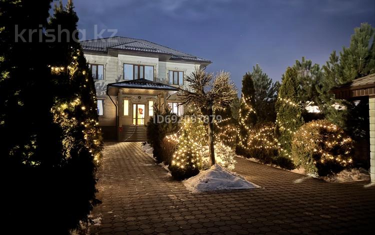 Отдельный дом · 9 комнат · 360 м² · 8.7 сот., Алма 11 за 155 млн 〒 в  — фото 42