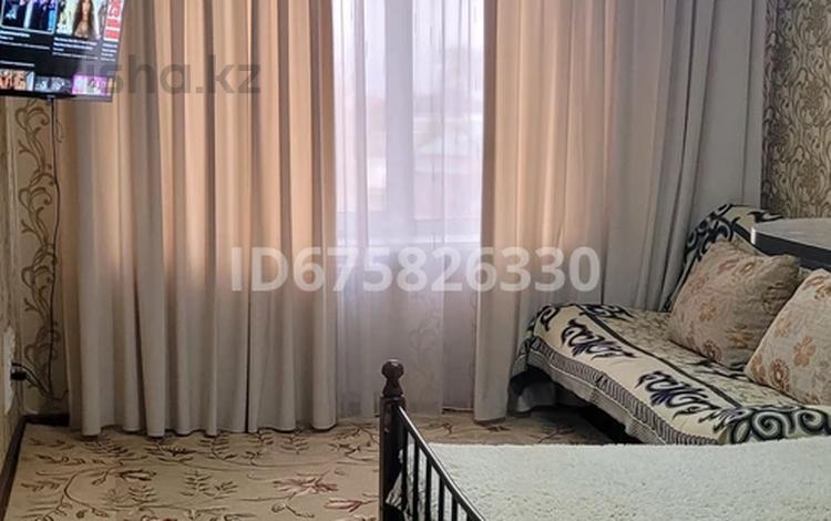 1-бөлмелі пәтер · 35 м² · 3/5 қабат, Абая 200, бағасы: 10 000 〒 в Таразе — фото 9