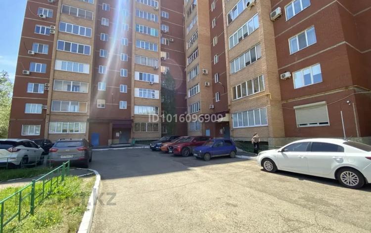 3-комнатная квартира · 110.9 м², 16 Линия 14/2 за 60 млн ₸ в Оренбурге — фото 7