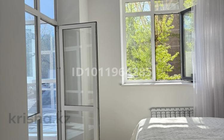 3-комнатная квартира · 100 м² · 1/5 этаж, мкр Юго-Восток, Сатыбалдина 17/4 — Камтла ресторан за 55 млн ₸ в Караганде, Казыбек би р-н — фото 2