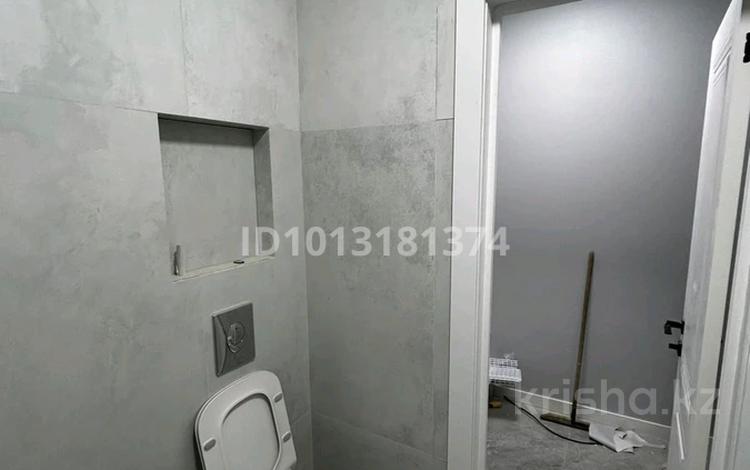 1-комнатная квартира · 34 м² · 13/16 этаж, Кайым Мухамедханов 49/1 за 200 000 ₸ в Астане, Нура р-н — фото 2