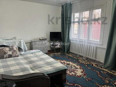 Часть дома · 3 комнаты · 70 м² · 24 сот., Октябрьская 9/1 за 15.5 млн ₸ в Базаркельдах