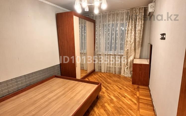 3-бөлмелі пәтер · 65.7 м² · 3/9 қабат, мкр Самал-2 51, бағасы: 330 000 ₸ в Алматы, Медеуский р-н — фото 2