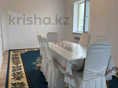 2-комнатная квартира · 69 м² · 2/4 этаж, мкр Аса, Санырак. батыр 55/1 — Меруерт рест за 130 000 ₸ в Таразе