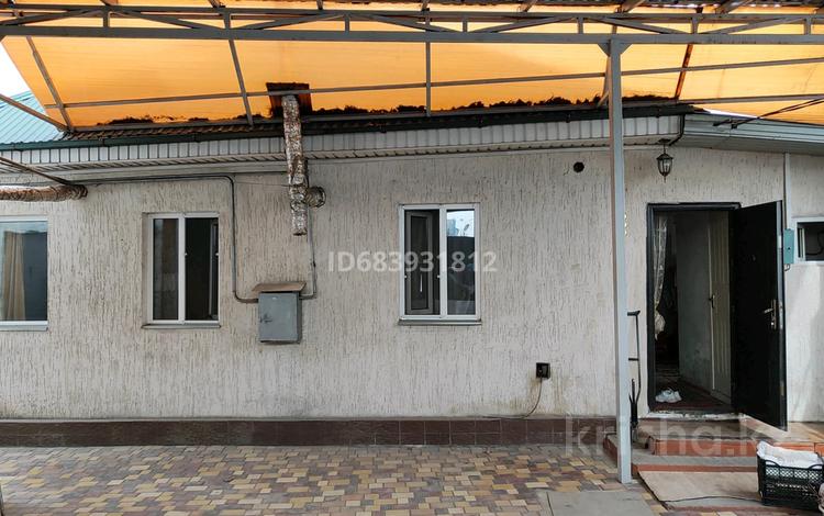 Отдельный дом · 3 комнаты · 50 м² · 3 сот., мкр Тастак-1 — Ташкентская Утеген Батыр за 200 000 ₸ в Алматы, Ауэзовский р-н — фото 2