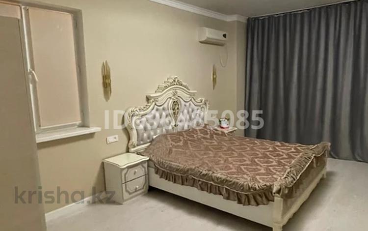 Дом · 3 комнаты · 120 м², Кустанайская 3/2 — Возле шашлычная У Дяды Гадима за 30 000 ₸ в Атырау, мкр Привокзальный-1 — фото 2