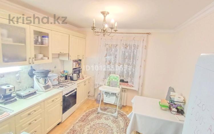 3-бөлмелі пәтер · 74 м² · 5/5 қабат, мкр Мамыр-1, бағасы: 48 млн ₸ в Алматы, Ауэзовский р-н — фото 2
