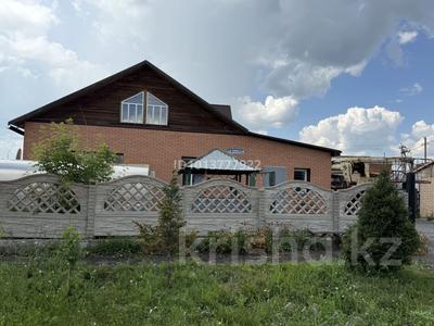 Жеке үй · 4 бөлме · 100 м² · 10 жүзд., Мкр Заречный ул Абая 134 — РОВД ,Пожарная часть,7 школа, бағасы: 30 млн ₸ в Щучинске