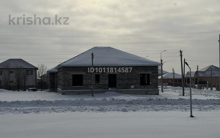 Отдельный дом · 6 комнат · 300 м² · 10 сот., мкр Атамура, ЕрҚосай 357 — АҚТӨБЕ қаласы за 60 млн ₸ в Атырау — фото 2