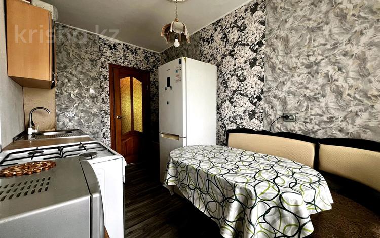 3-комнатная квартира · 65 м² · 3/5 этаж, Валиханова 36 за 23.5 млн ₸ в Петропавловске — фото 2