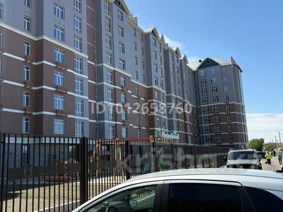 2-бөлмелі пәтер · 67.5 м² · 3/9 қабат, мкр Ак Шагала, Жалена Тулепова 17Б, бағасы: 32 млн ₸ в Атырау