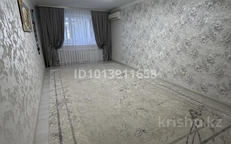 3-комнатная квартира · 90 м², мкр Болашак 133 г за 28.6 млн ₸ в Актобе — фото 2