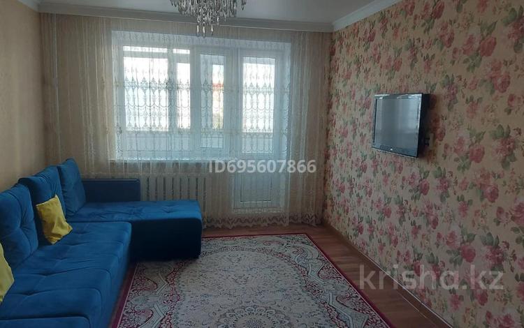 2-комнатная квартира, 51 м², 4/5 этаж помесячно, Абая 11