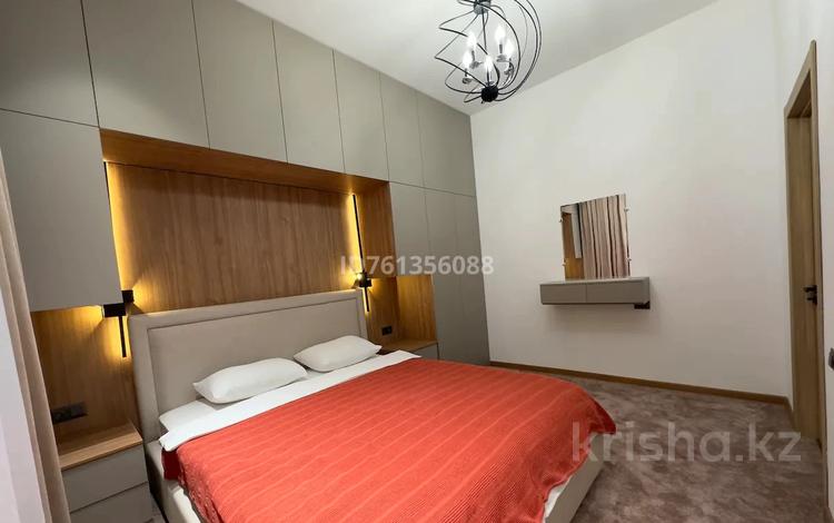 2-комнатная квартира · 65 м² · 4/15 этаж, 17-й мкр, ​17-й микрорайон 6 за 18 000 ₸ в Актау — фото 2