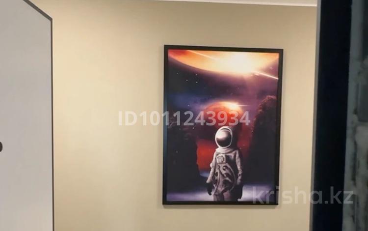 2-бөлмелі пәтер · 49 м² · 3/9 қабат, Е 103 5 — Тұран қиылысы, бағасы: 250 000 ₸ в Астане, Нура р-н — фото 9