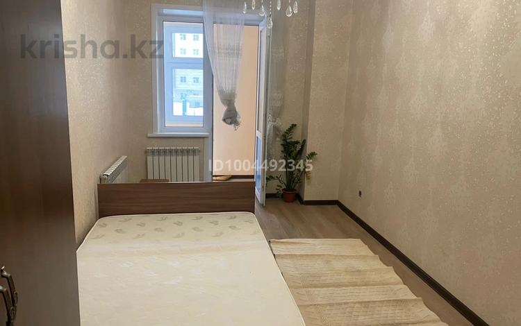 2-комнатная квартира · 75 м² · 2/12 этаж, Акмешит 9/1 за 250 000 ₸ в Астане, Есильский р-н — фото 3
