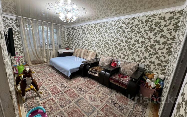 3-комнатная квартира · 62 м² · 2/5 этаж, Самал за 20 млн ₸ в Таразе — фото 2