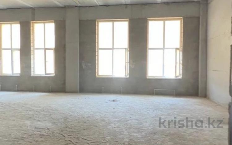 3-комнатная квартира · 108 м² · 2/12 этаж, 17-й мкр 113 за 28.5 млн ₸ в Актау — фото 2