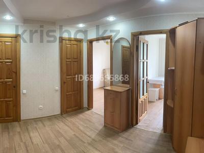 3-комнатная квартира, 70 м², 4/6 этаж помесячно, Алтынсарина 106 за 190 000 〒 в Костанае