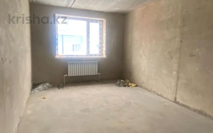 2-бөлмелі пәтер · 64.51 м² · 6/9 қабат, Алтын орда ш/а. 201а, бағасы: 24.5 млн ₸ в Актобе, мкр. Алтын орда — фото 2