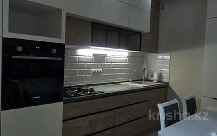 2-бөлмелі пәтер · 60 м² · 5/12 қабат, Мустай Карим 13а, бағасы: 350 000 ₸ в Алматы, Ауэзовский р-н — фото 2