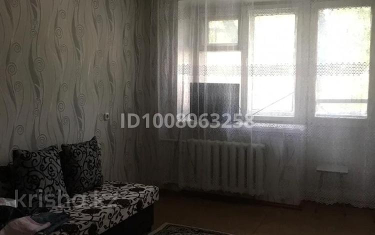 1-комнатная квартира · 36 м² · 3/4 этаж, Абая 69 за 175 000 〒 в Петропавловске — фото 2