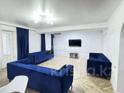 4-комнатная квартира · 130 м² · 3/5 этаж, Нусупбекова 10 — Есенова за 600 000 〒 в Алматы, Медеуский р-н