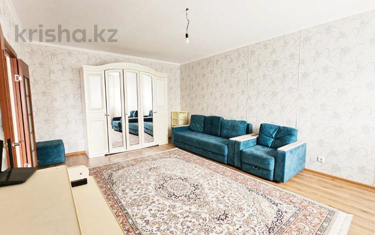 1-бөлмелі пәтер, 40 м², 5/9 қабат ай сайын, Айтматова 41/1, бағасы: 130 000 〒 в Астане, Есильский р-н — фото 35