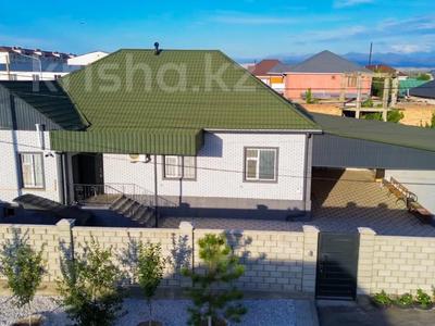 Отдельный дом · 5 комнат · 180 м² · 10 сот., мкр Восточный, Жылысай 3 за 78 млн ₸ в Талдыкоргане