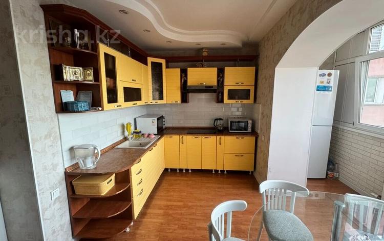 2-бөлмелі пәтер · 65 м² · 8/9 қабат, Айтике би 206, бағасы: 53 млн ₸ в Алматы, Алмалинский р-н — фото 6