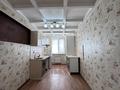 3-бөлмелі пәтер · 101.1 м² · 4/9 қабат, 12 ш/а. 53, бағасы: 27 млн ₸ в Актобе, мкр 12 — фото 4