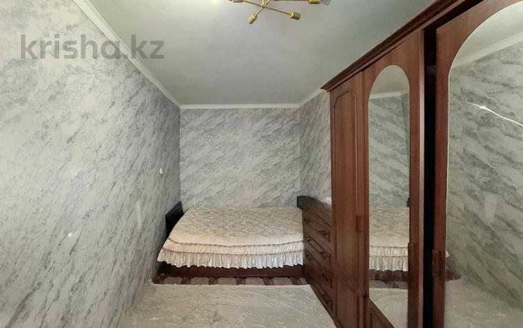 2-комнатная квартира · 43.2 м² · 3/5 этаж, ул. Чернышевского — район Школы №4 за 6 млн ₸ в Темиртау — фото 5