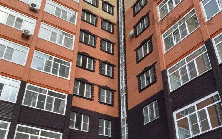 3-бөлмелі пәтер · 106.2 м² · 9/10 қабат, Алии Молдагуловой, бағасы: 35 млн ₸ в Актобе — фото 19