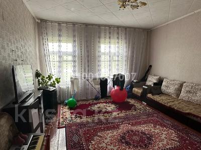 Пәтерлер в Восточно-Казахстанской обл.: 3-бөлмелі пәтер · 70.1 м² · 1/2 қабат, Станционный городок, бағасы: 5.5 млн 〒 3-бөлмелі пәтер · 70.1 м² · 1/2 қабат, Станционный городок, бағасы: 5.5 млн 〒 в Риддере