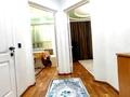1-комнатная квартира, 38 м² посуточно, мкр Аксай-1А 31 А — Райымбека Яссауи за 10 000 〒 в Алматы, Ауэзовский р-н — фото 8