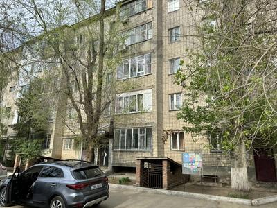 2-комнатная квартира, 50 м², 5/5 этаж, Жунисова 105 за 13.9 млн 〒 в Уральске