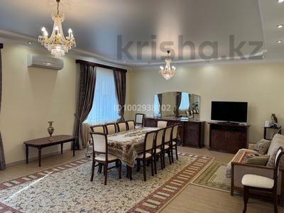 4-комнатная квартира · 227 м² · 3/3 этаж, Ж/м Саяжай — Заречный, ул. Кайдауыл Батыра за 67 млн ₸ в Актобе