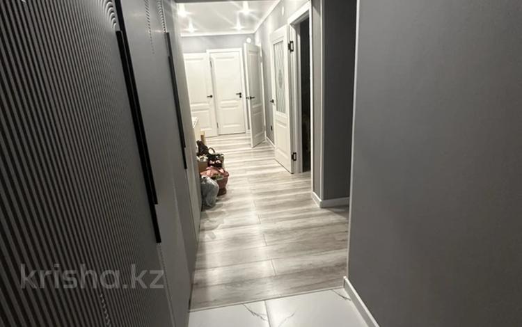 3-комнатная квартира · 75 м² · 8/16 этаж, 9 мкр Кулагер за 300 000 ₸ в Талдыкоргане — фото 2