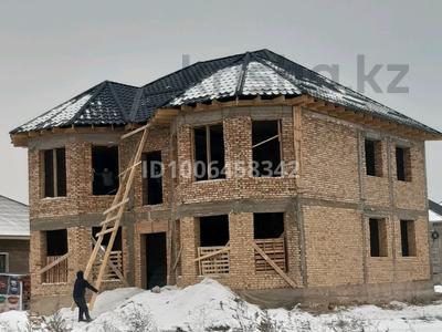 Отдельный дом · 8 комнат · 276 м² · 5 сот., Макашева — Ташкентская трасса возле рынка Барыс за 37.5 млн 〒 в Каскелене