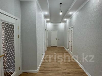 Пәтерлер в Актюбинской обл.: 3-бөлмелі пәтер · 111.6 м² · 2/8 қабат, мкр. Алтын орда, бағасы: 38.5 млн 〒 3-бөлмелі пәтер · 111.6 м² · 2/8 қабат, мкр. Алтын орда, бағасы: 38.5 млн 〒 в Актобе