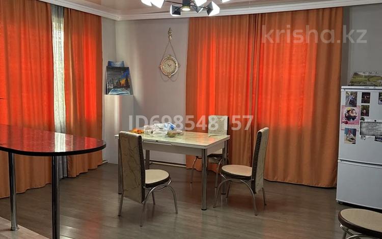 Отдельный дом · 7 комнат · 260 м² · 8 сот., Наурыз 1047 за ~ 30 млн ₸ в Каргалы (п. Фабричный) — фото 2