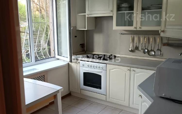 4-комнатная квартира · 105 м² · 3/5 этаж, Карасай Батыра 68 за 750 000 〒 в Алматы, Алмалинский р-н — фото 2