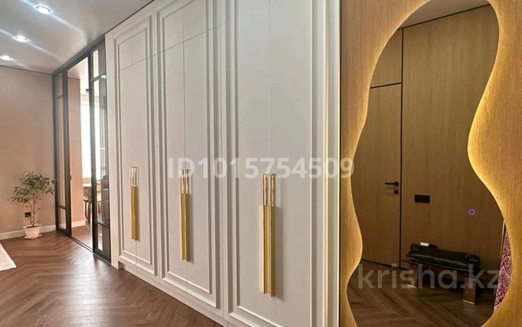 3-бөлмелі пәтер · 100 м² · 13/14 қабат, Туран 59/2 — Улы Дала, бағасы: 95 млн ₸ в Астане, Есильский р-н — фото 2