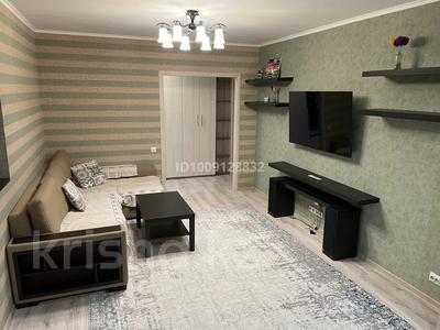 3-комнатная квартира · 67 м² · 14/16 этаж, мкр Юго-Восток, Шахтеров 60 за 300 000 ₸ в Караганде, Казыбек би р-н
