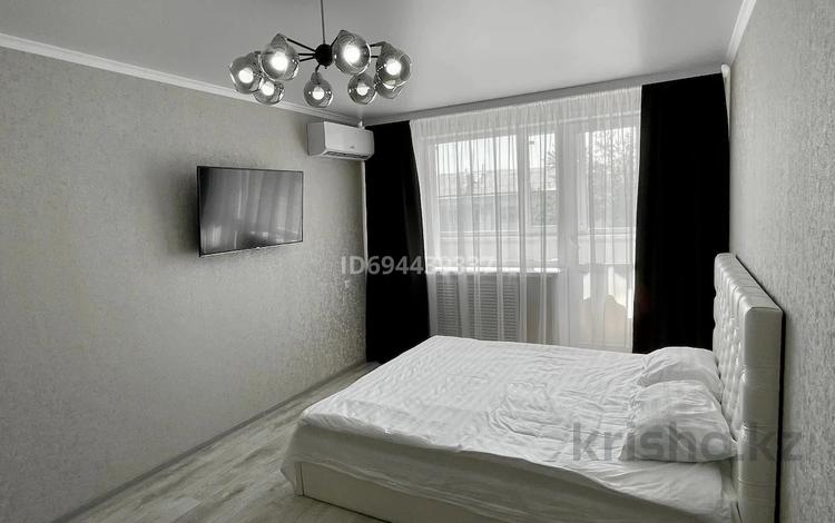 1-бөлмелі пәтер · 65 м², мкр. Алтын орда 72Кк1, бағасы: 13 000 ₸ в Актобе — фото 2