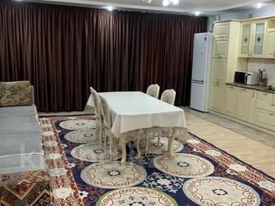 4-комнатная квартира · 120 м² · 7/8 этаж, Яншина 6 за 30 000 〒 в 