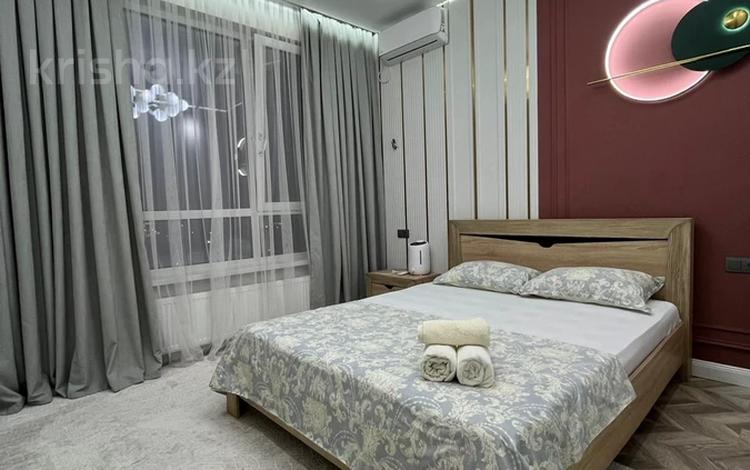 2-комнатная квартира · 65 м² · 5/17 этаж, Розыбакиева 320 за 38 000 ₸ в Алматы, Бостандыкский р-н — фото 8