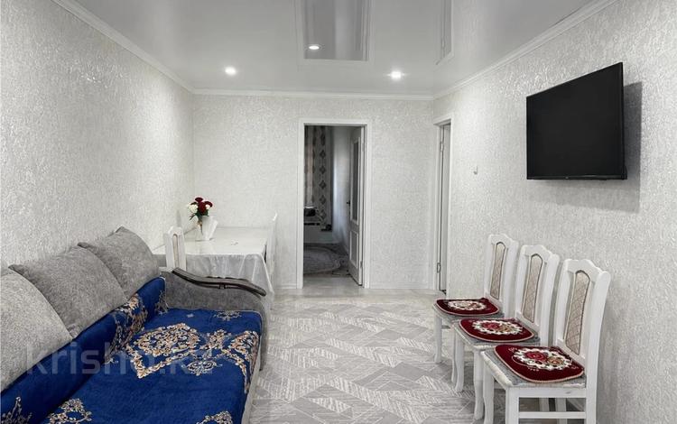 2-комнатная квартира · 43 м² · 4/5 этаж, ул. Абая за 10 млн ₸ в Темиртау — фото 4